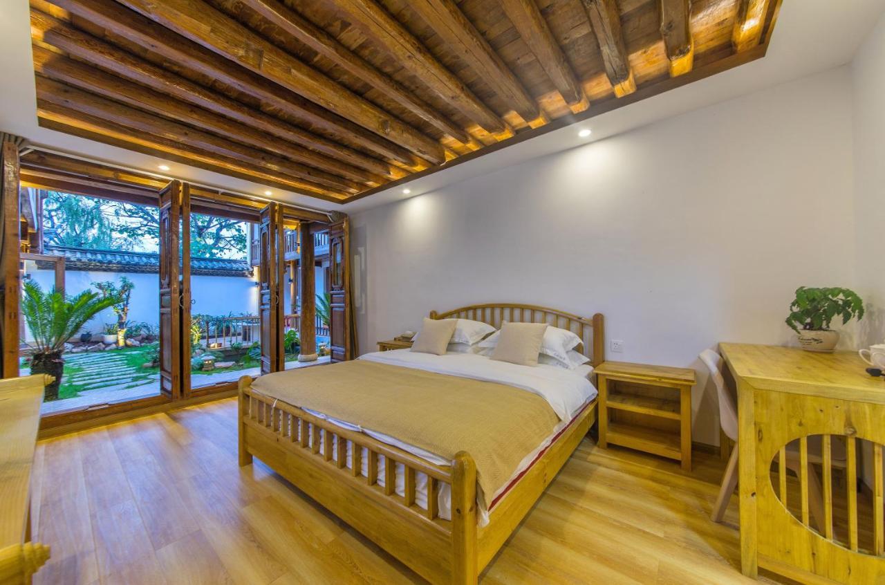 桐墅客栈 Lijiang Village House エクステリア 写真