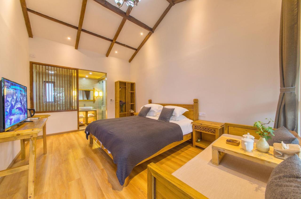 桐墅客栈 Lijiang Village House エクステリア 写真
