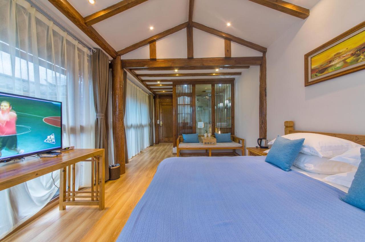桐墅客栈 Lijiang Village House エクステリア 写真