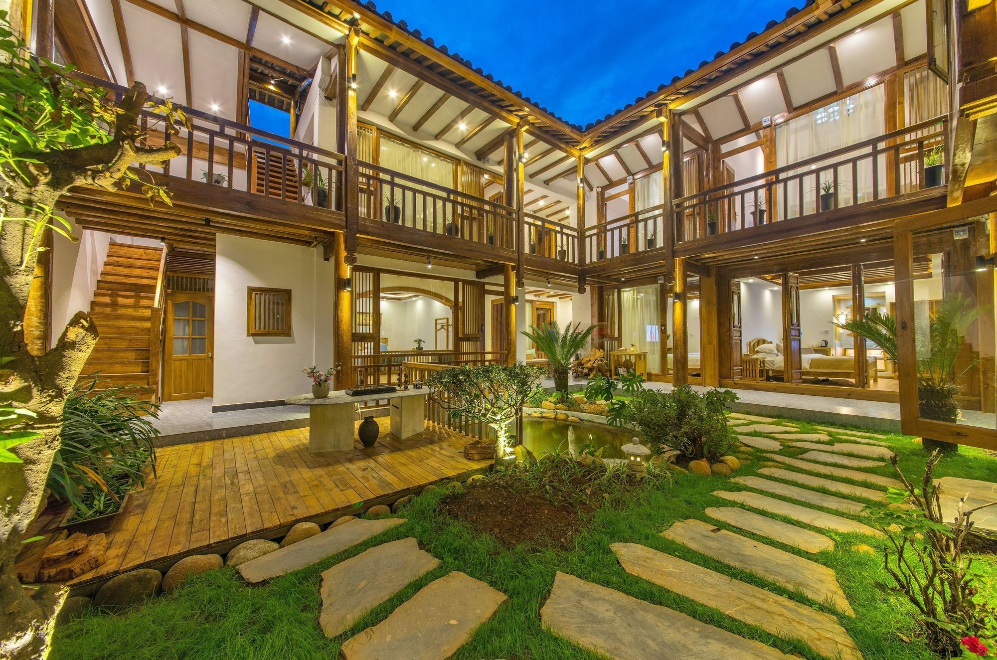 桐墅客栈 Lijiang Village House エクステリア 写真
